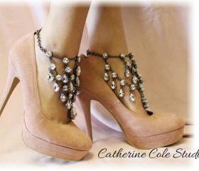 Chandelier Shoe Jewels 1 pr.Amazing New look to make any pair of Heels extra special, weddings,bridal, prom, parties, special occasions SJ5From CatherineColeStudio